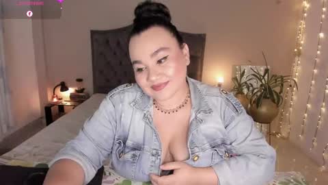 Jenny online show from 04/17/26, 05:43