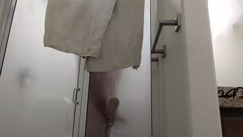 whateveryouwant online show from 01/26/25, 10:02