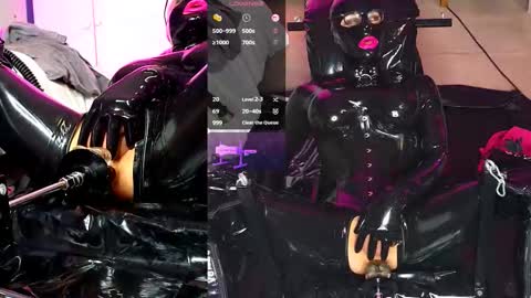 Snapshot of kinkyjessica_xd chatting on 10/27/25, 08:02 JessicaXD online show from 10/27/25, 08:02