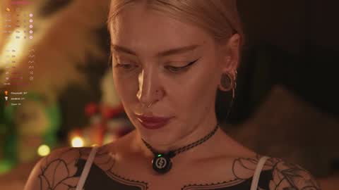 kinkylina_ online show from 01/30/25, 12:27