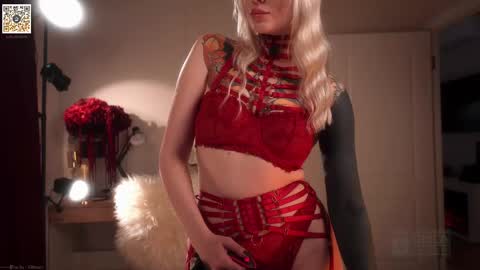 kinkylina_ online show from 05/24/26, 03:06