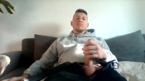kinkylionboy online show from 01/18/26, 12:42