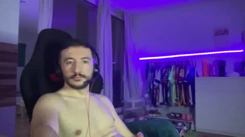 cachonlolo31 online show from 09/10/25, 05:35