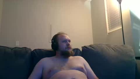 Snapshot of kinkysoup chatting on 10/17/25, 08:06 kinkysoup online show from 10/17/25, 08:06