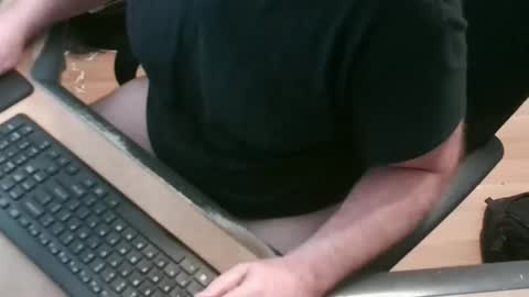 Snapshot of kinkytxm chatting on 11/06/25, 05:58 kinkytxm online show from 11/06/25, 05:58