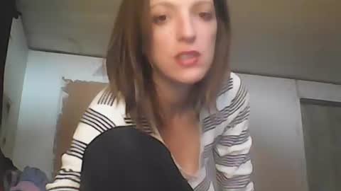 Snapshot of kinkyvibesxxx chatting on 12/05/24, 04:42 kinkyvibes online show from 12/05/24, 04:42