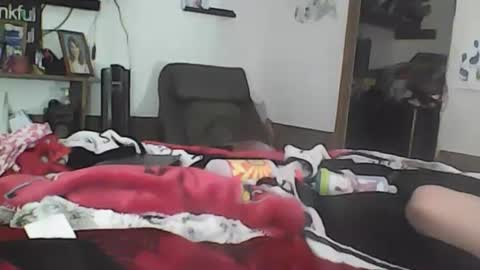 Snapshot of kinkyvibesxxx chatting on 01/18/25, 08:41 kinkyvibes online show from 01/18/25, 08:41