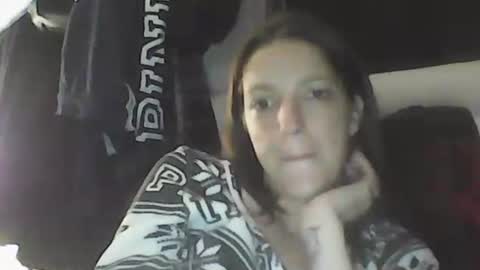 Snapshot of kinkyvibesxxx chatting on 02/19/25, 02:33 kinkyvibes online show from 02/19/25, 02:33