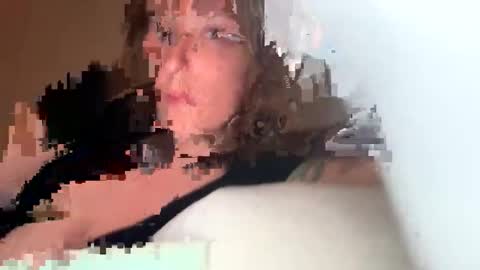 Snapshot of kinkyvibesxxx chatting on 04/24/26, 05:10 kinkyvibes online show from 04/24/26, 05:10