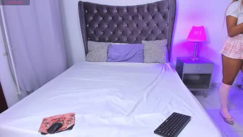 Snapshot of kinkyworld_ chatting on 02/17/26, 02:41 FREE ONLYFANS online show from 02/17/26, 02:41