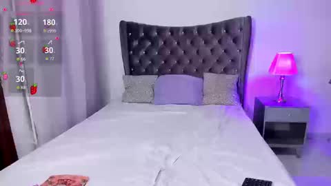 Snapshot of kinkyworld_ chatting on 03/13/26, 04:19 FREE ONLYFANS online show from 03/13/26, 04:19