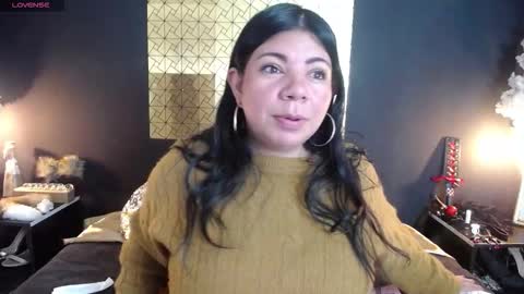 kinkyy_mom online show from 03/18/26, 04:54