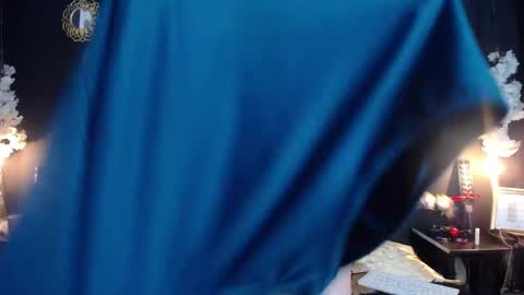 Snapshot of kinkyy_mom chatting on 04/16/26, 03:13 kinkyy_mom online show from 04/16/26, 03:13