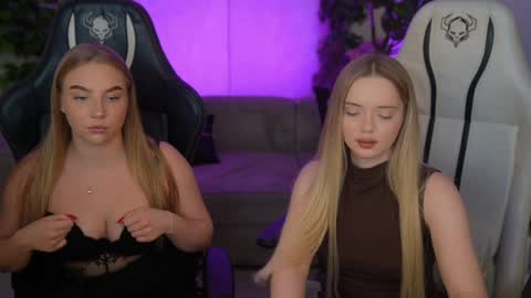 Sweet girls online show from 11/14/25, 09:08
