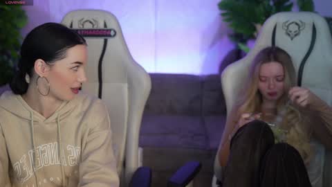 Snapshot of kira0541 chatting on 01/12/26, 08:41 Sweet girls online show from 01/12/26, 08:41