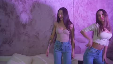 Snapshot of kira0541 chatting on 01/14/26, 09:04 Sweet girls online show from 01/14/26, 09:04