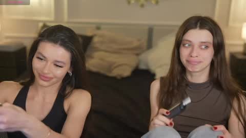 Snapshot of kira0541 chatting on 04/14/26, 08:26 Sweet girls online show from 04/14/26, 08:26