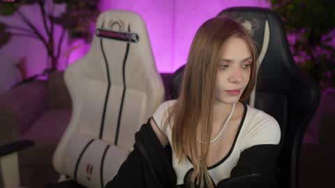 Snapshot of kira0541 chatting on 04/22/26, 07:11 Sweet girls online show from 04/22/26, 07:11