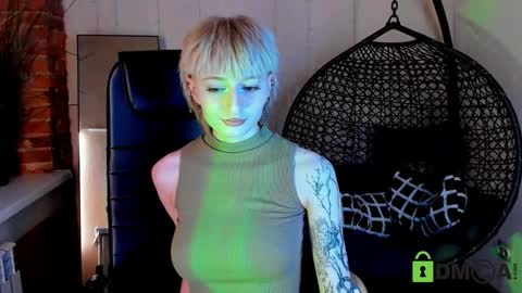 Snapshot of kira__cutie chatting on 03/07/26, 07:55 Kira online show from 03/07/26, 07:55