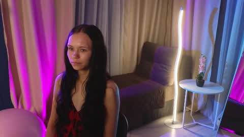 Snapshot of kira_bliss_ chatting on 08/07/26, 01:40 kira_bliss_ online show from 08/07/26, 01:40