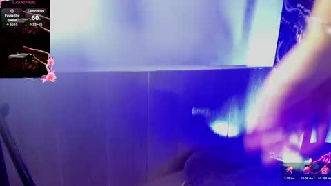 kira bloom online show from 03/19/26, 08:46