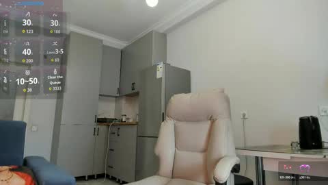 Snapshot of kira_dream17 chatting on 04/20/26, 03:48 Kira online show from 04/20/26, 03:48