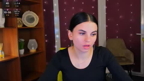 Snapshot of kira_fox_x chatting on 11/17/25, 02:34 kira fox x online show from 11/17/25, 02:34