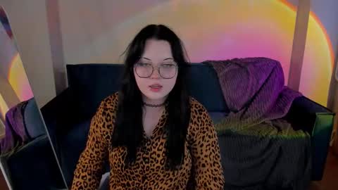 Snapshot of kira_g0ld chatting on 02/10/26, 02:15 kira online show from 02/10/26, 02:15