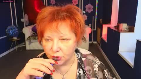 Kira Kennet online show from 04/27/26, 07:39