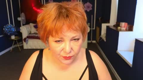 Kira Kennet online show from 05/18/26, 04:29