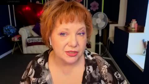 Kira Kennet online show from 05/29/26, 06:11