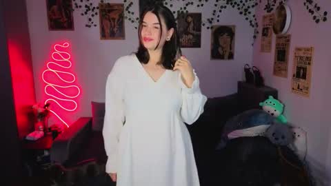 Kira VanKick online show from 10/22/25, 08:41