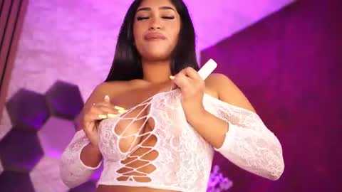 kira krush online show from 08/05/26, 04:26