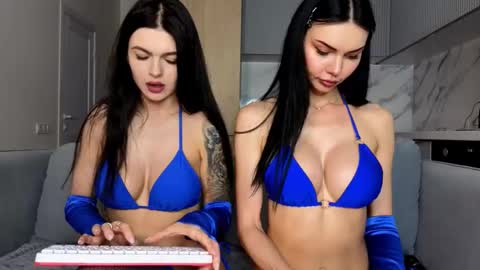 Kira and friends online show from 10/27/25, 02:10