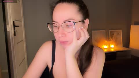 Kira online show from 02/20/26, 07:36