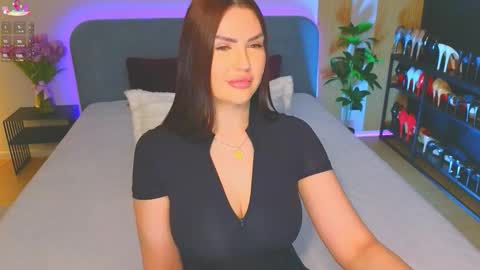 Snapshot of kira_sexxx chatting on 03/12/26, 10:16 Kira online show from 03/12/26, 10:16