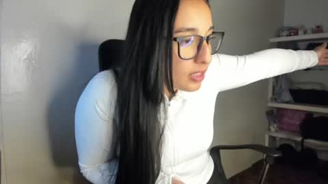 kira stormm58 online show from 06/10/26, 12:22