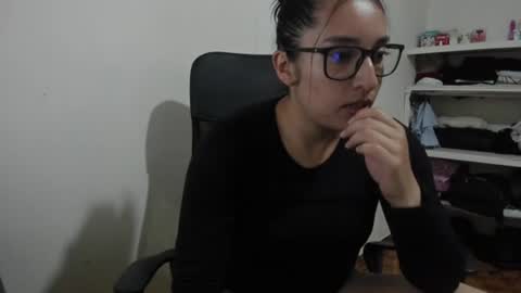 kira stormm58 online show from 06/10/26, 10:19