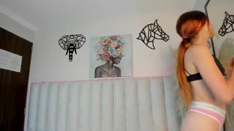 Snapshot of kira_venom chatting on 06/19/26, 12:09 Kira online show from 06/19/26, 12:09