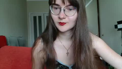 KiraGoldens online show from 06/30/26, 06:47
