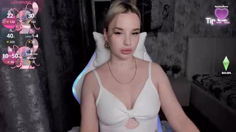 kirakrox online show from 10/14/25, 06:42