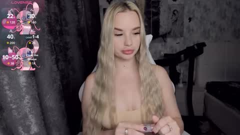 kirakrox online show from 11/26/25, 09:05