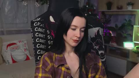 Kira    online show from 03/12/25, 06:00