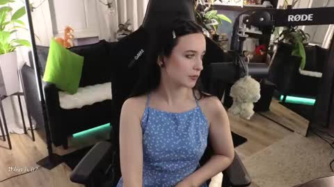 Snapshot of kiralilime chatting on 04/10/26, 07:07 Kira online show from 04/10/26, 07:07