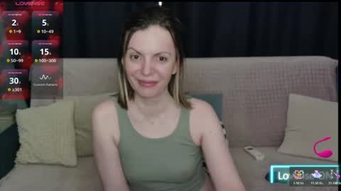 Snapshot of kiramartins_cat chatting on 07/14/26, 06:46 kiramartins cat online show from 07/14/26, 06:46