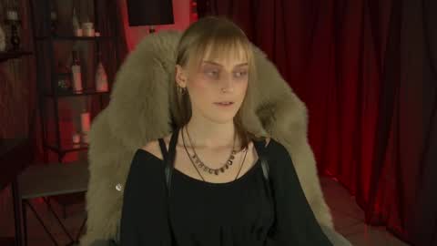 Snapshot of kiramontoyaa chatting on 04/04/26, 11:46 Kira online show from 04/04/26, 11:46