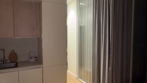 Snapshot of kiramystery chatting on 11/08/25, 11:54 Kira online show from 11/08/25, 11:54