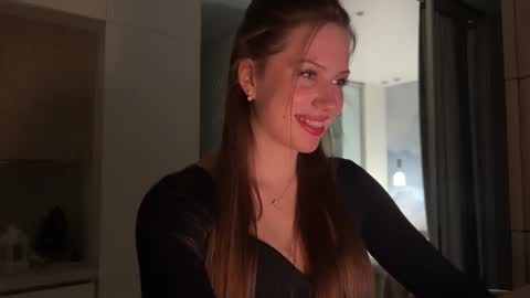 Kira online show from 01/15/26, 05:27