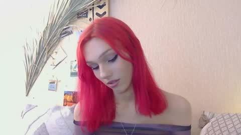 Kira online show from 05/05/26, 01:19
