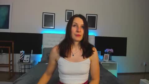 Kira online show from 01/13/26, 06:08